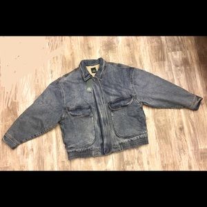 Woman’s zipper Jean fall coat